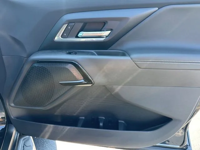 2026 Chevrolet Silverado EV LT - Photo 13