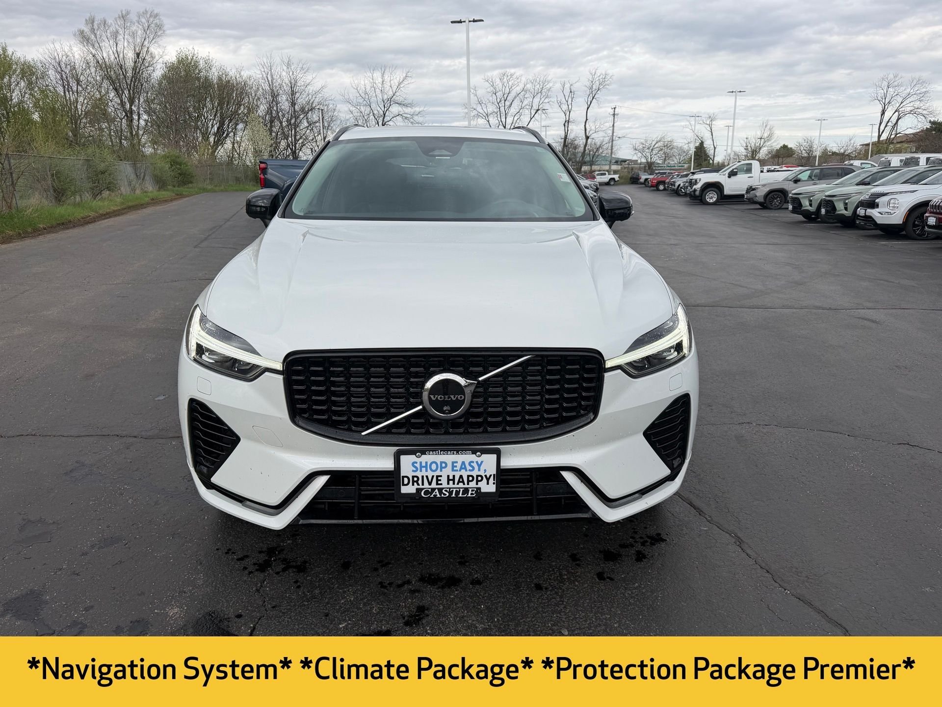 Used 2024 Volvo XC60 Ultimate with VIN YV4H60DM8R1823620 for sale in Crystal Lake, IL