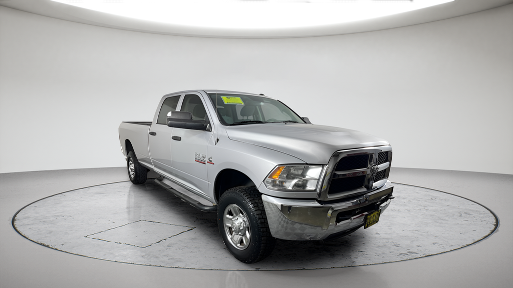 Used 2018 Silver Ram Tradesman image 1