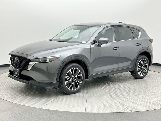 2023 Mazda CX-5 S Premium package