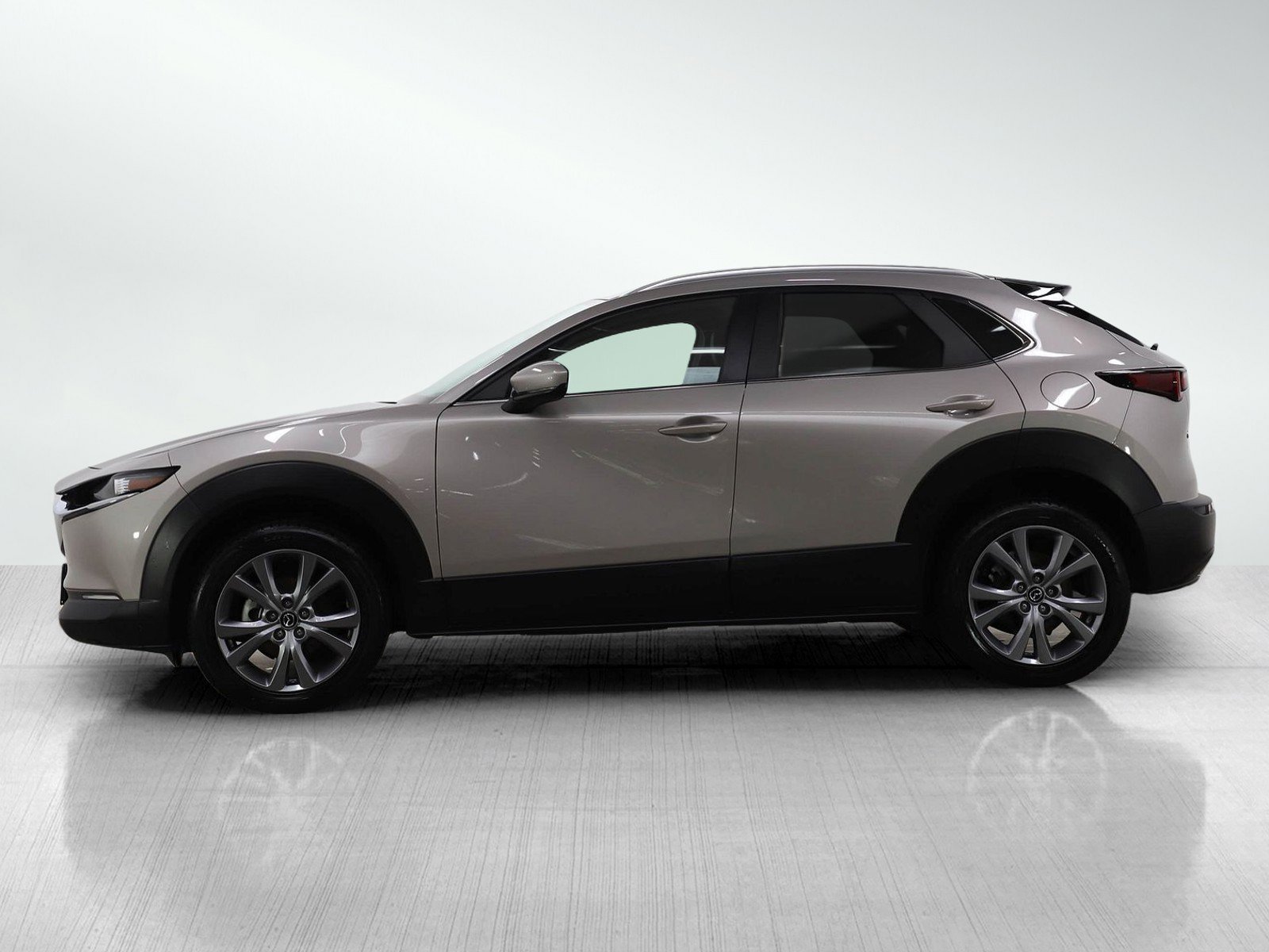 Used 2022 Mazda CX-30 Preferred with VIN 3MVDMBCL3NM426761 for sale in Burnsville, Minnesota