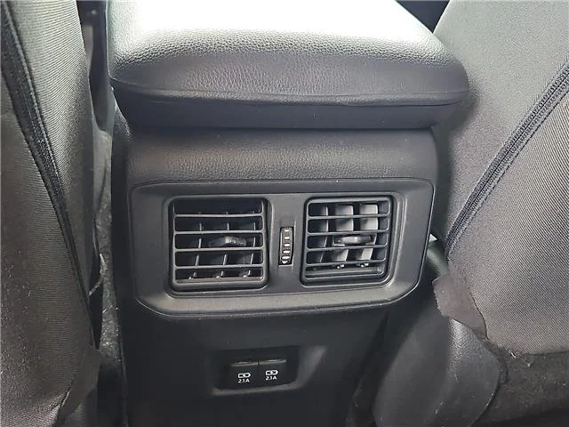 Used 2020 Blueprint Toyota XLE Front-wheel Drive image 15