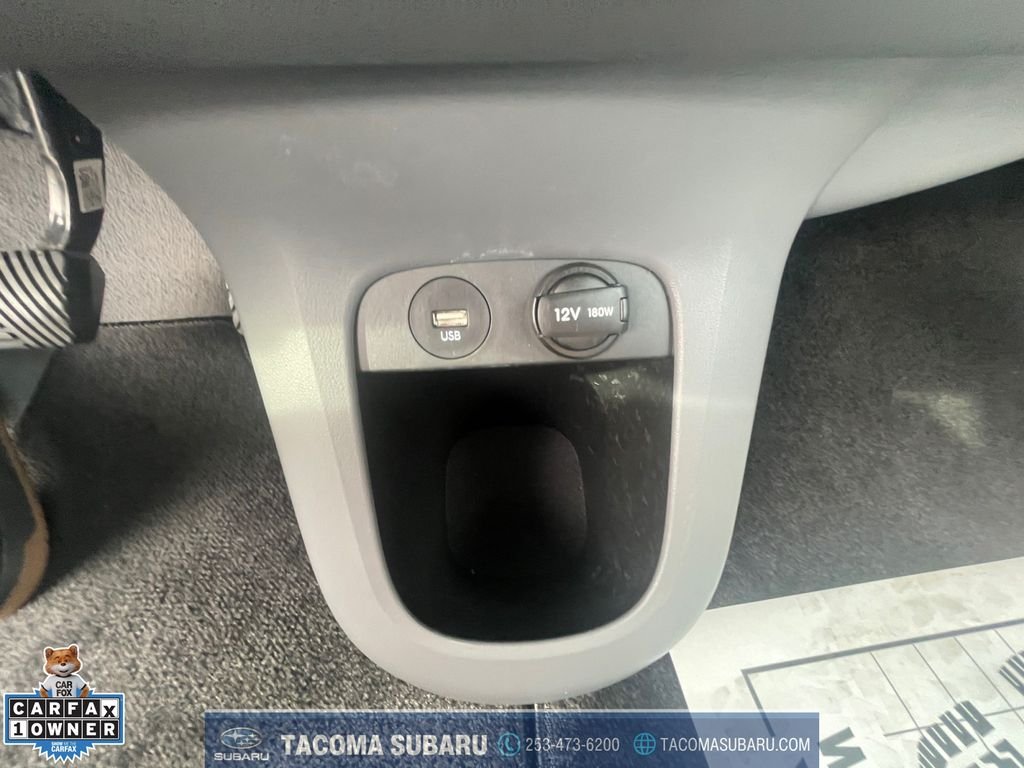 Used 2024 White Hyundai SEL image 23