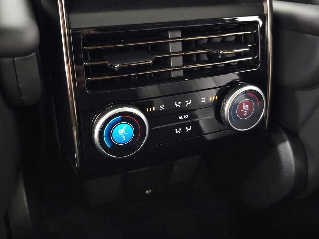Used 2025 Black Land Rover Autobiography image 44