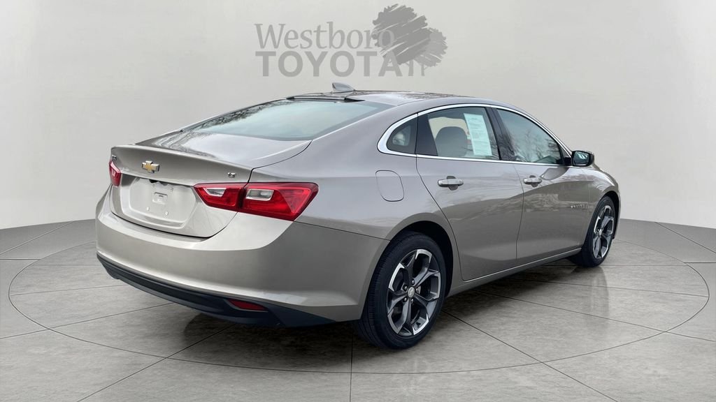 Used 2023 Gray Chevrolet LT image 7