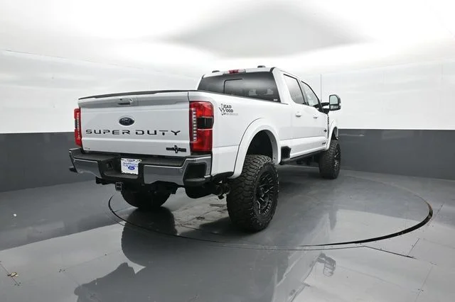 New 2026 Oxford White Ford F-250® Lariat® image 7