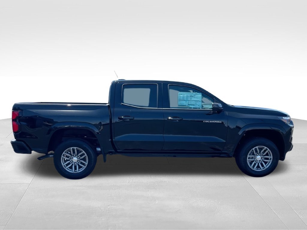 2026 Chevrolet Colorado LT - Photo 9
