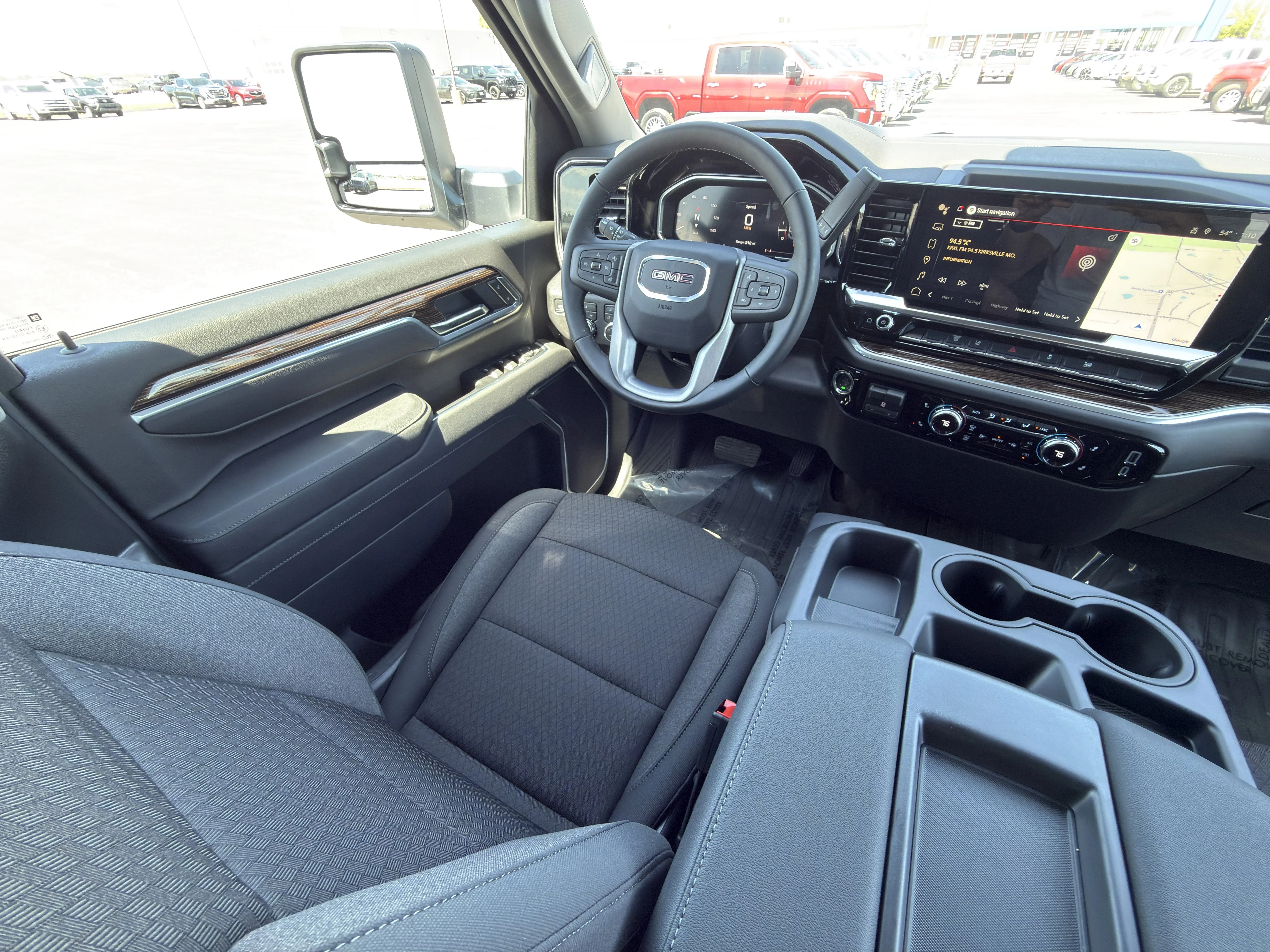 2026 GMC Sierra 3500 Chassis Cab SLE - Photo 16
