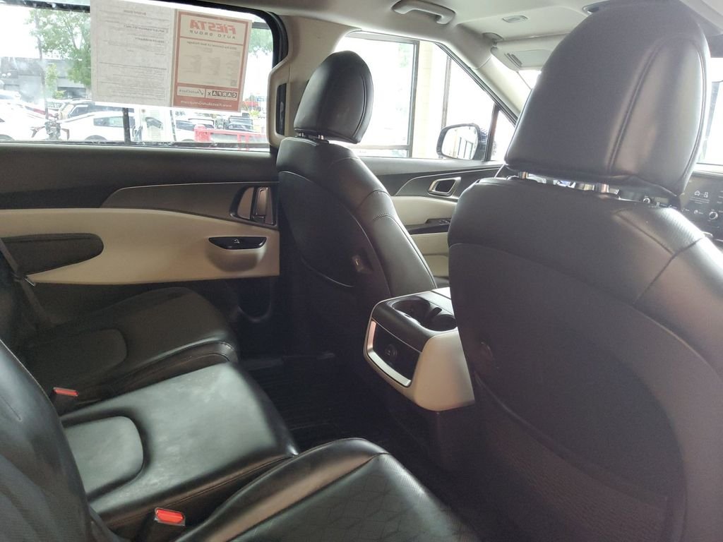 Used 2023 Blue Kia LX Seat Package image 17