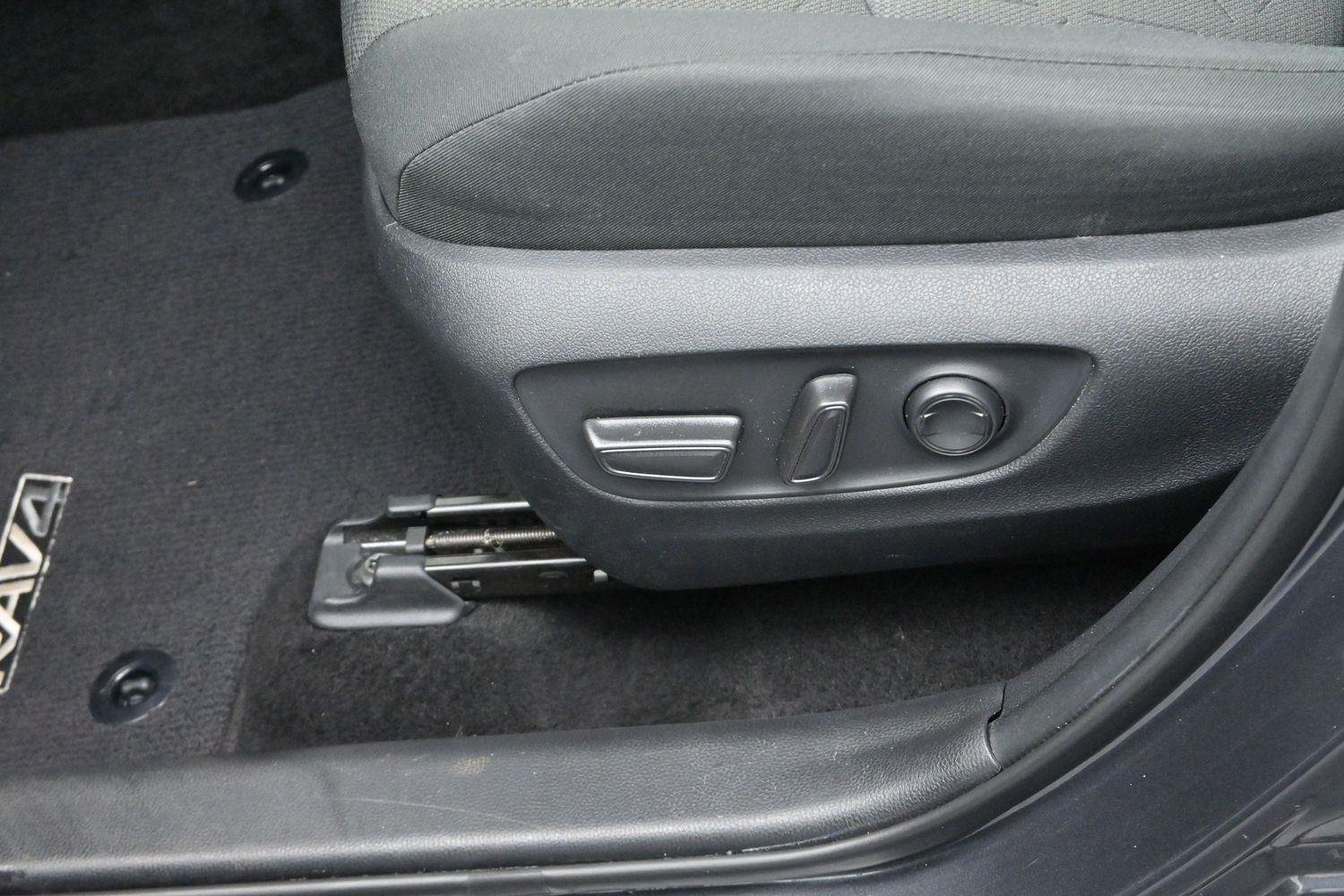 Used 2021 Magnetic Gray Metallic Toyota XLE image 12