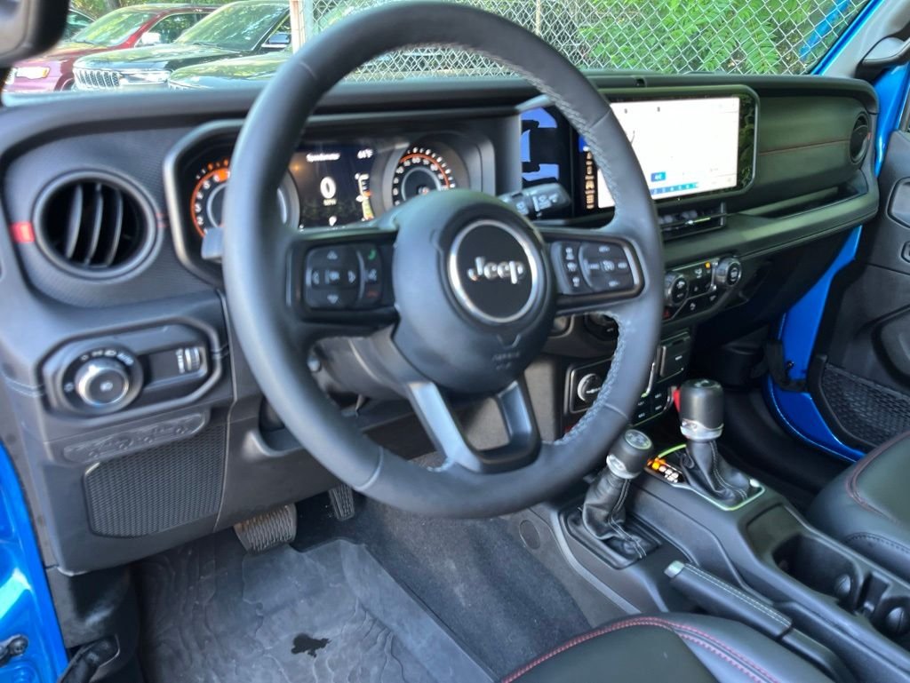 Used 2025 Blue Pearl Jeep Rubicon X image 19