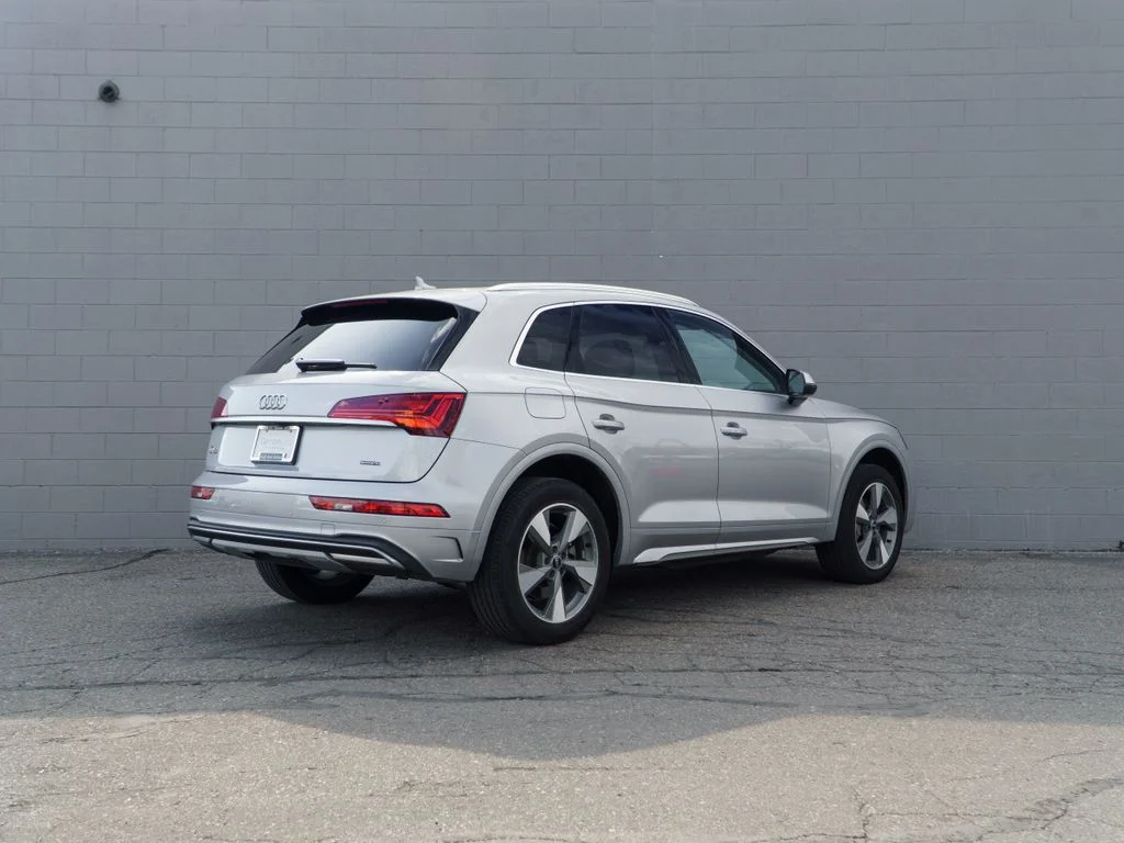 Used 2023 Silver Audi 40 Premium Plus image 7
