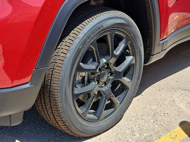 New 2026 Red Hot Pearl-Coat Exterior Paint Jeep  image 4