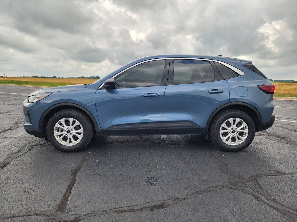 Used 2023 Blue Ford Active image 7