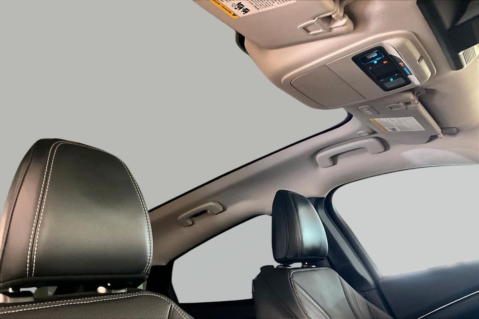 Used 2023 Space White Metallic Ford Premium image 12