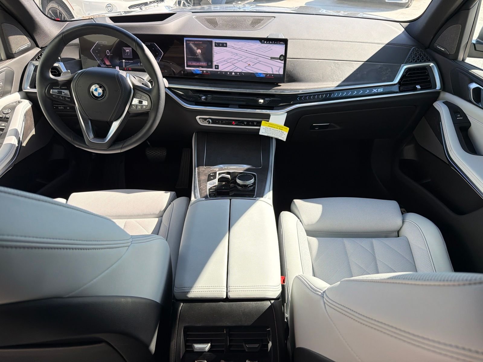 Used 2026 Skyscraper Grey Metallic BMW xDrive40i image 7