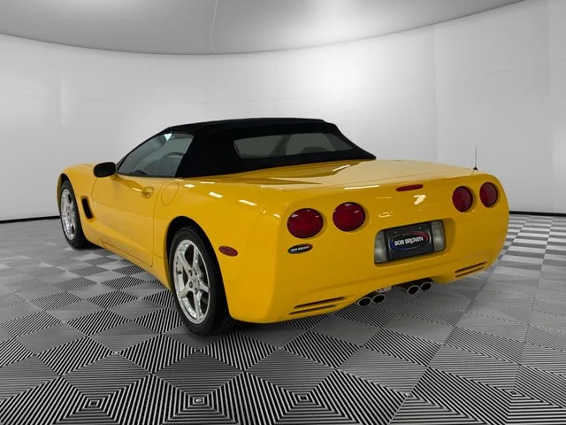 Used 2003 Yellow Chevrolet CONVERTIBLE image 4