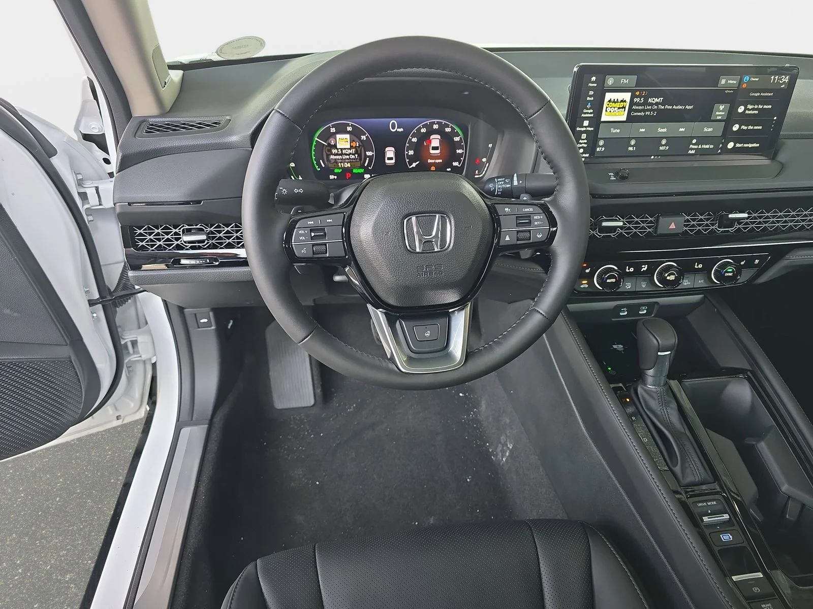 New 2026 Platinum White Pearl Honda Touring image 16