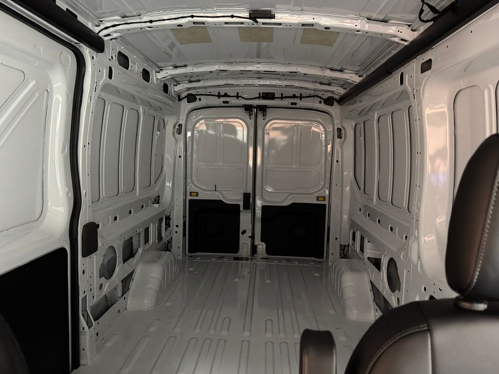New 2026 White Ford Base image 23