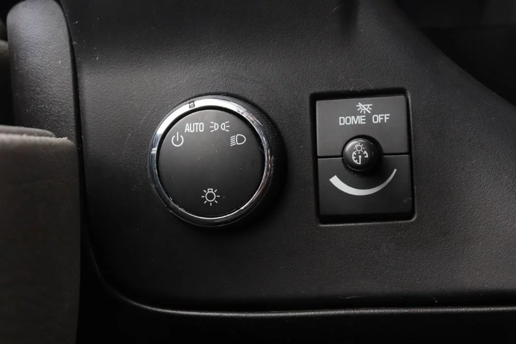 Used 2024 White Chevrolet Work Van image 19