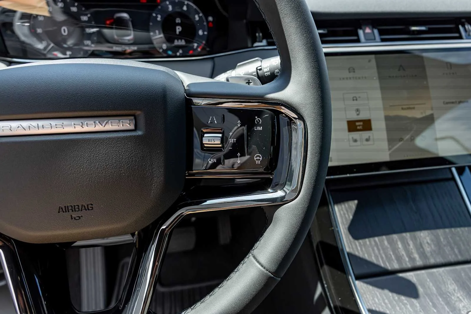 2026 Land Rover Range Rover Evoque S - Photo 14