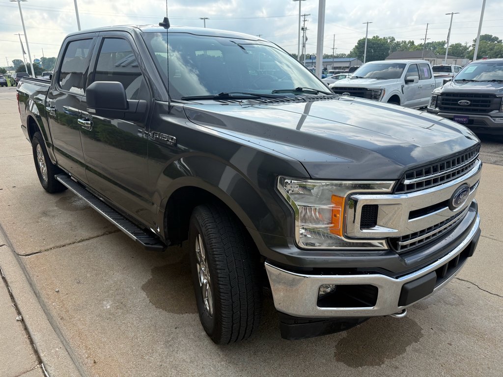 Used 2019  Ford  image 4
