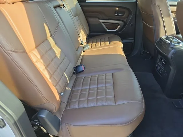 Used 2024 White Nissan Platinum Reserve image 37