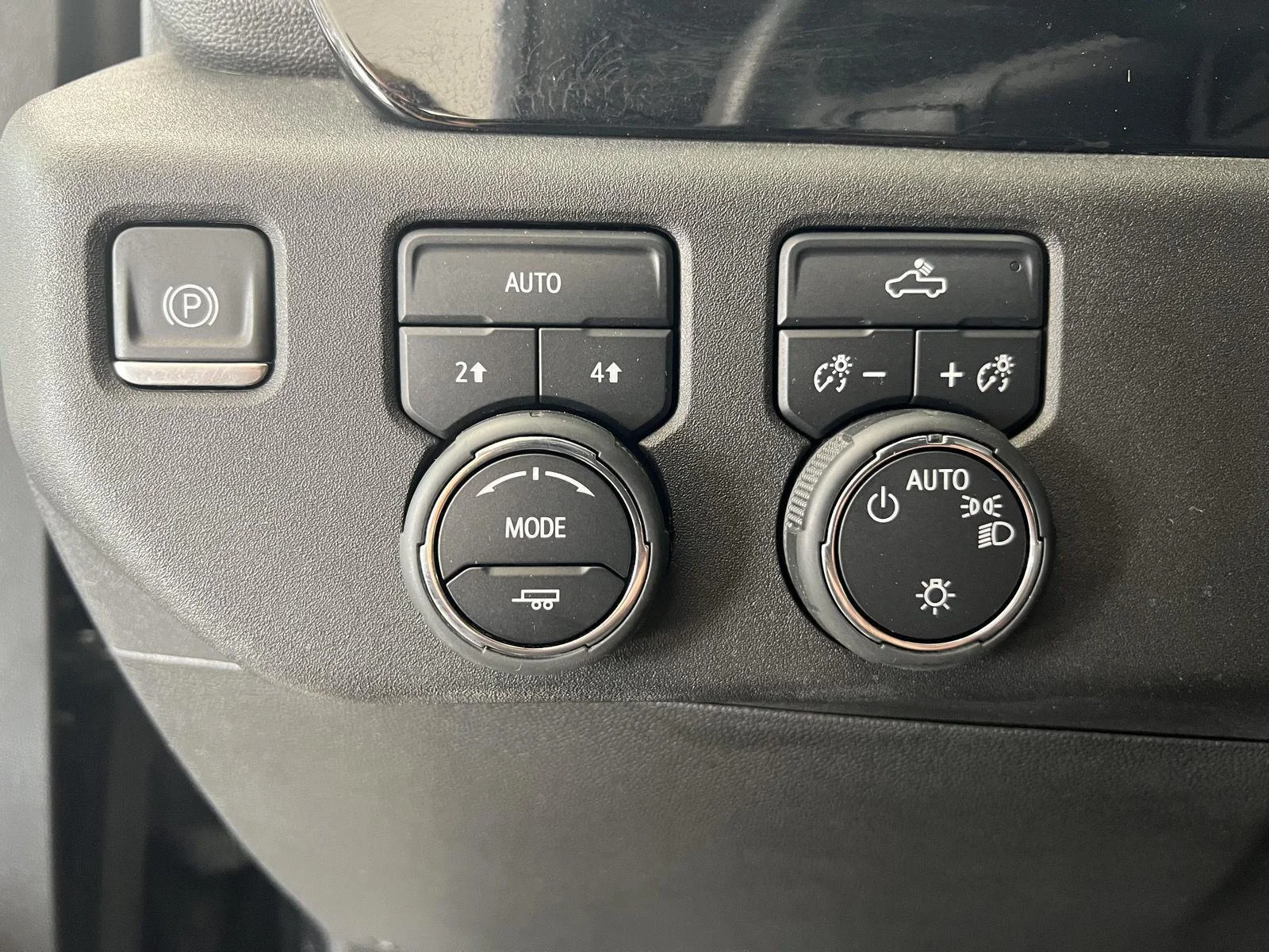 Used 2023 Black Chevrolet LT image 8