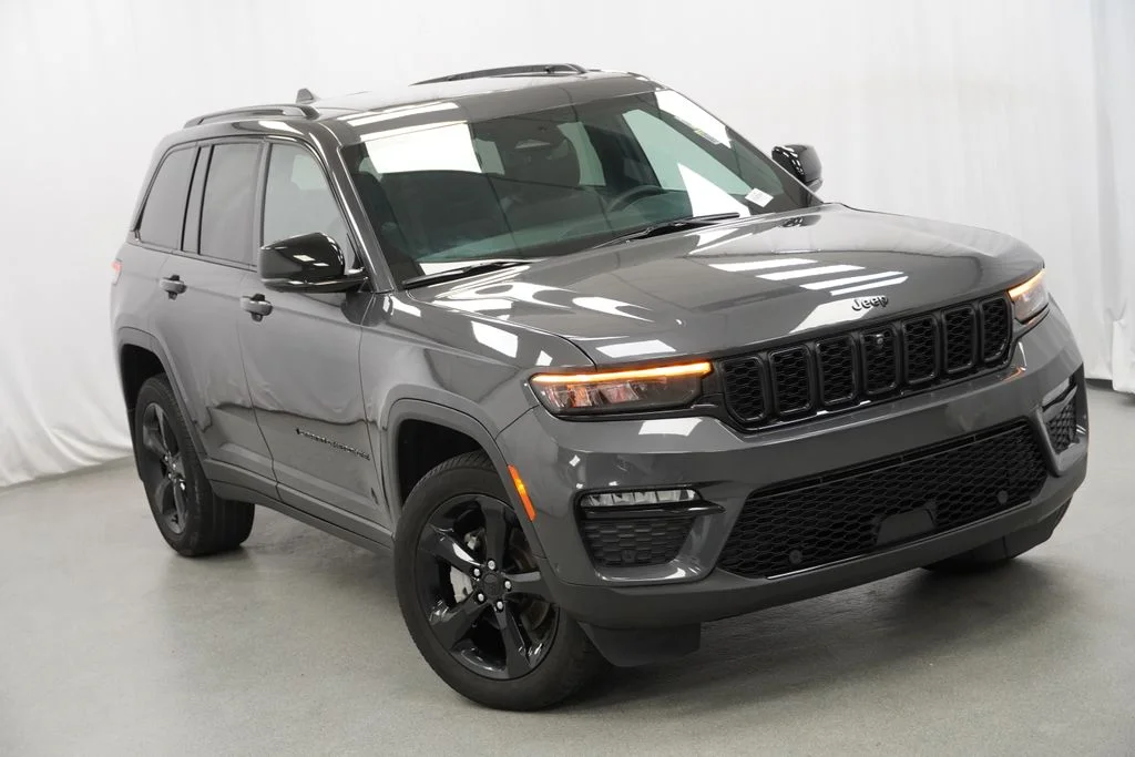 Certified Used 2024 Gray Jeep Limited image 9
