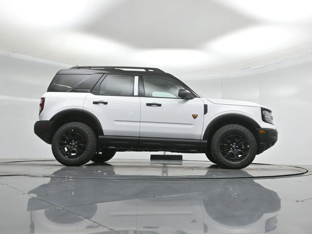 New 2026 Oxford White Ford Badlands image 49