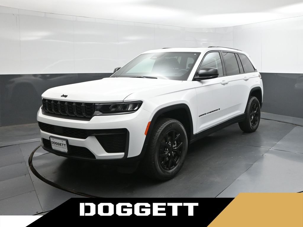 New 2026 Bright White Clear-Coat Exterior Paint Jeep Altitude image 1