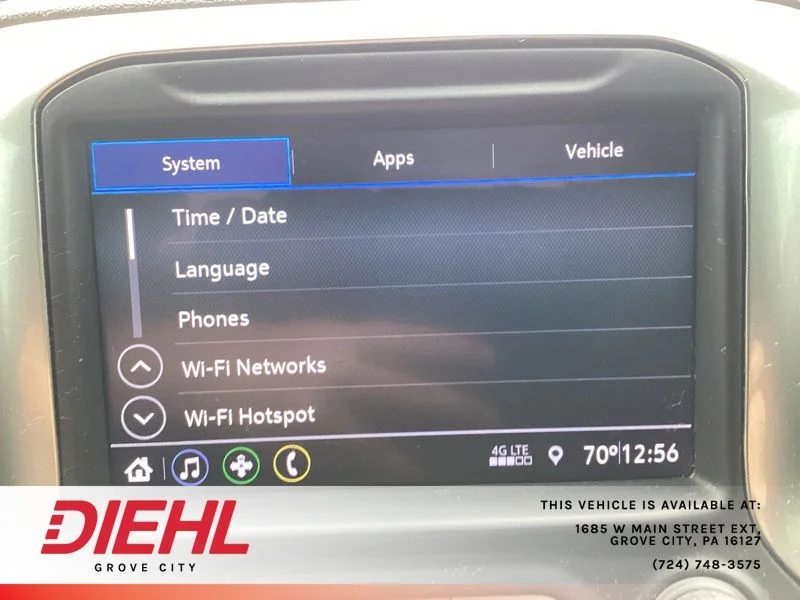 Used 2022 White Chevrolet RST image 36