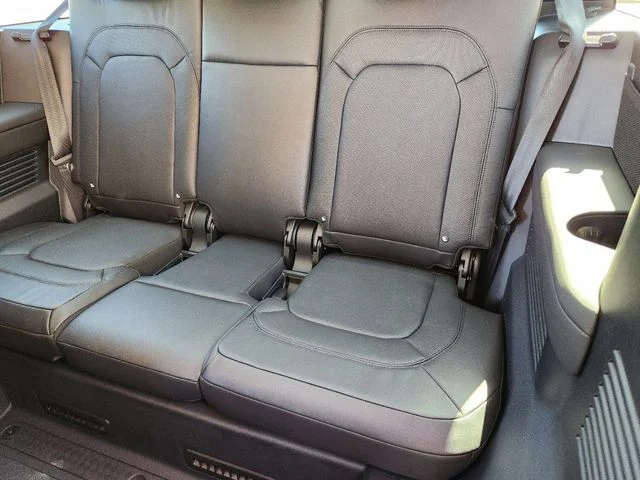 Used 2024 Black Land Rover S image 30