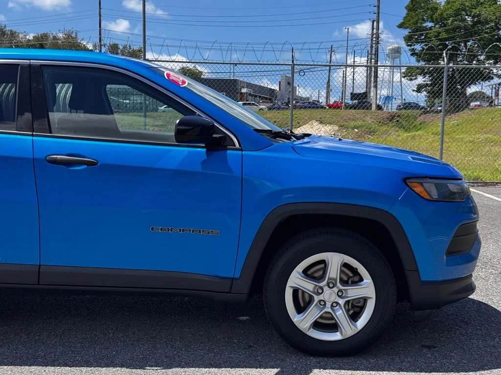 Used 2023 Blue Jeep Sport image 14