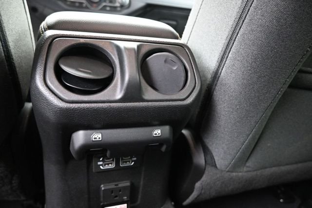 Used 2025 White Jeep Sahara image 17
