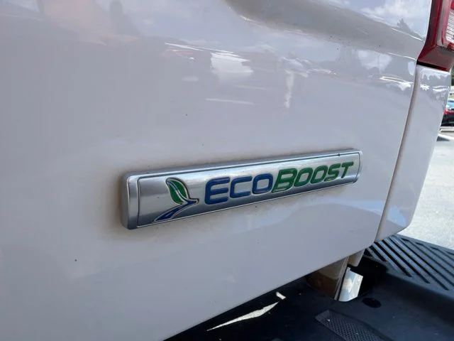 Used 2018 Oxford White Ford XL image 8