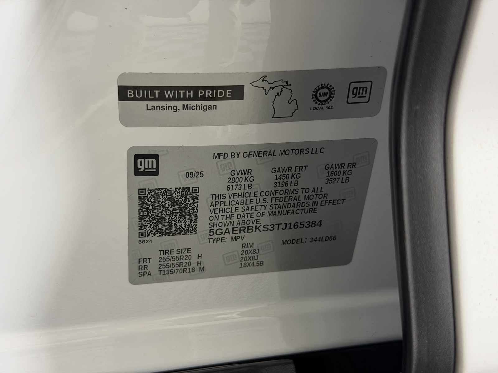 2026 Buick Enclave Sport Touring - Photo 35