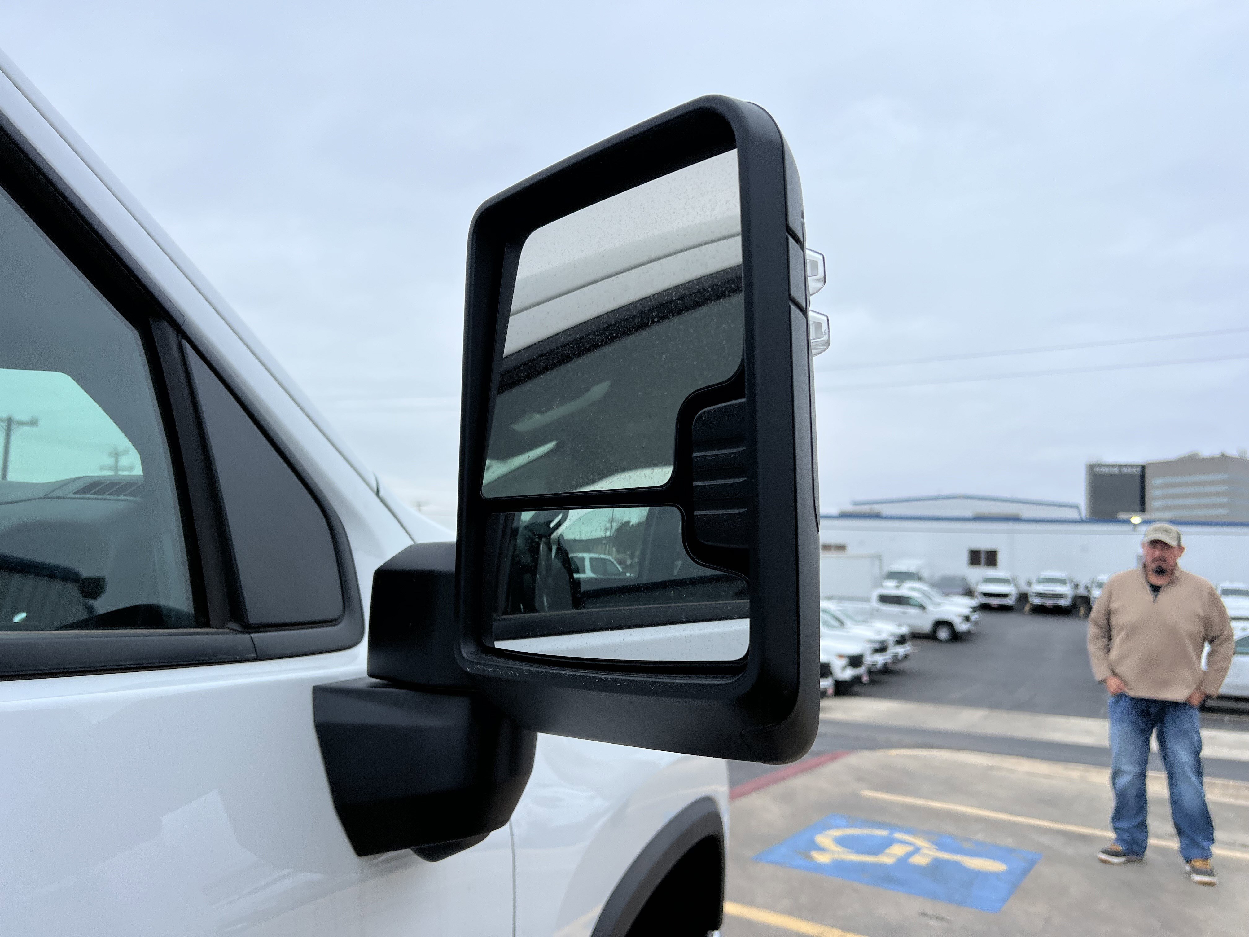 2025 Chevrolet Silverado 3500 HD Work Truck - Photo 13