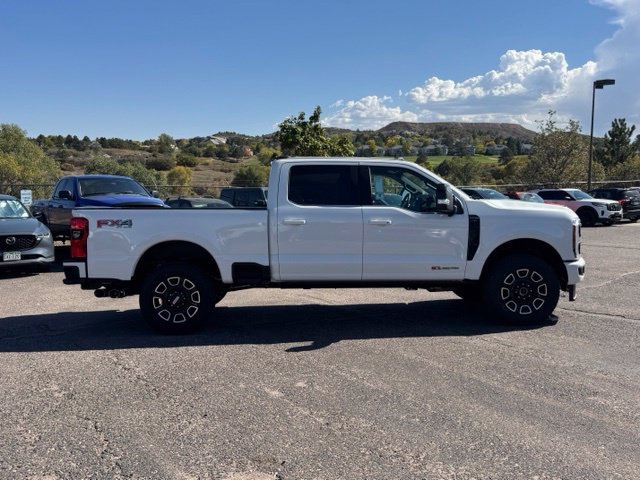 New 2027 Star White Metallic Tri-Coat Ford F-250® Platinum® image 6