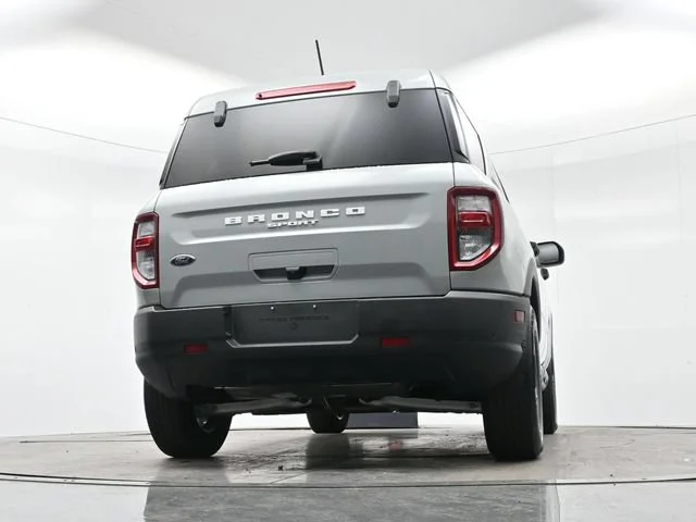 Used 2024 Cactus Gray Ford Big Bend image 28