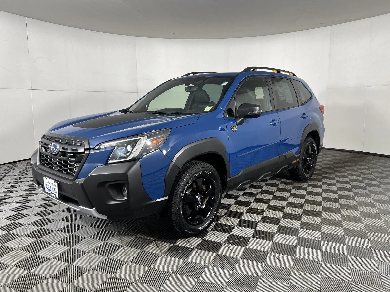 Used 2024 Geyser Blue Subaru Wilderness image 22