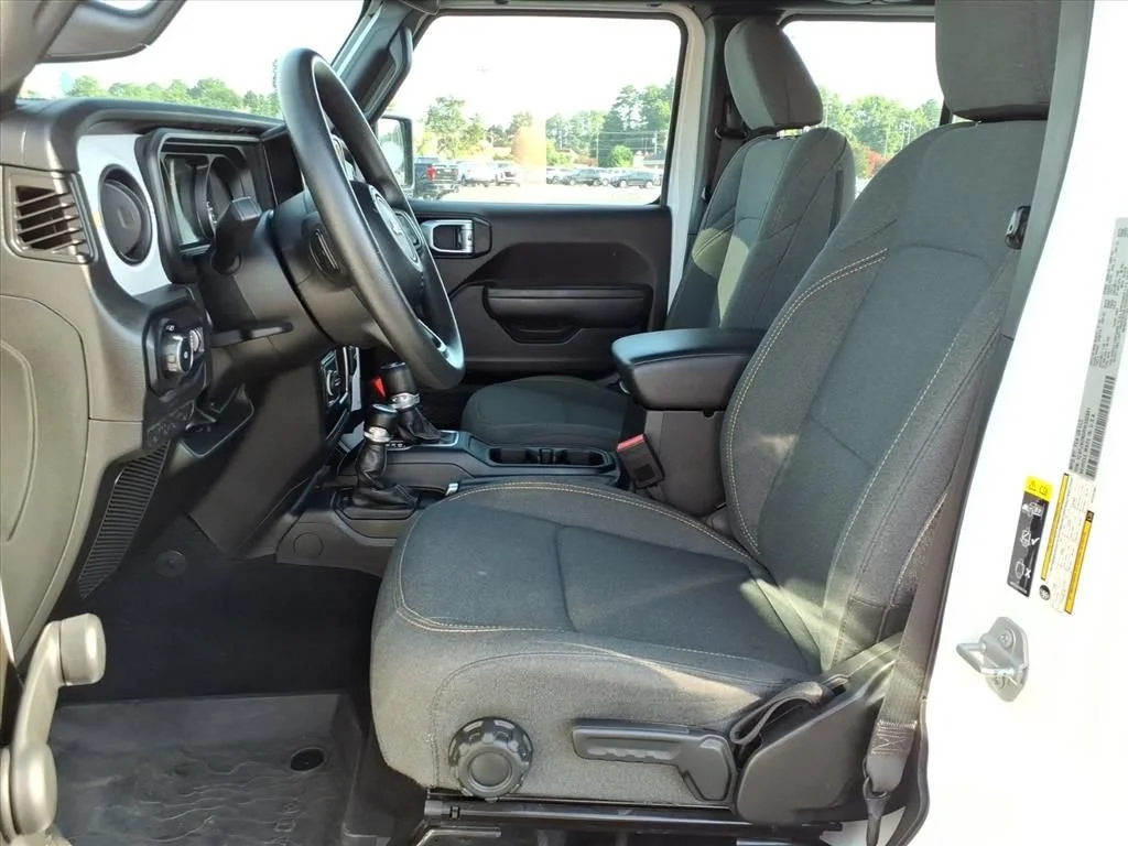 Used 2024 White Jeep 4-Door Sport 4x4 image 3