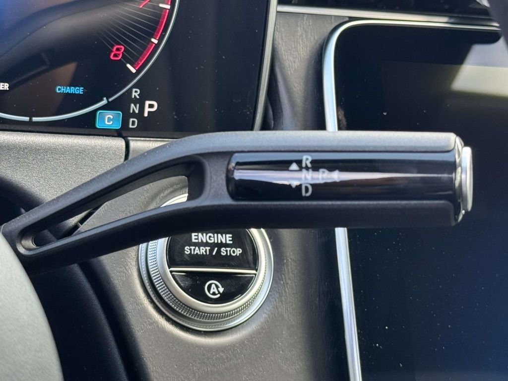 New 2026 MANUFAKTUR Alpine Grey Mercedes-Benz E 350 image 24