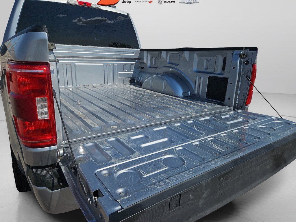 Used 2022 Silver Metallic Ford XLT image 11