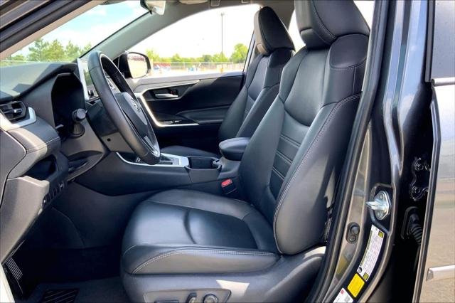 Certified Used 2024 MAGNETIC GRAY MET. Toyota  image 8