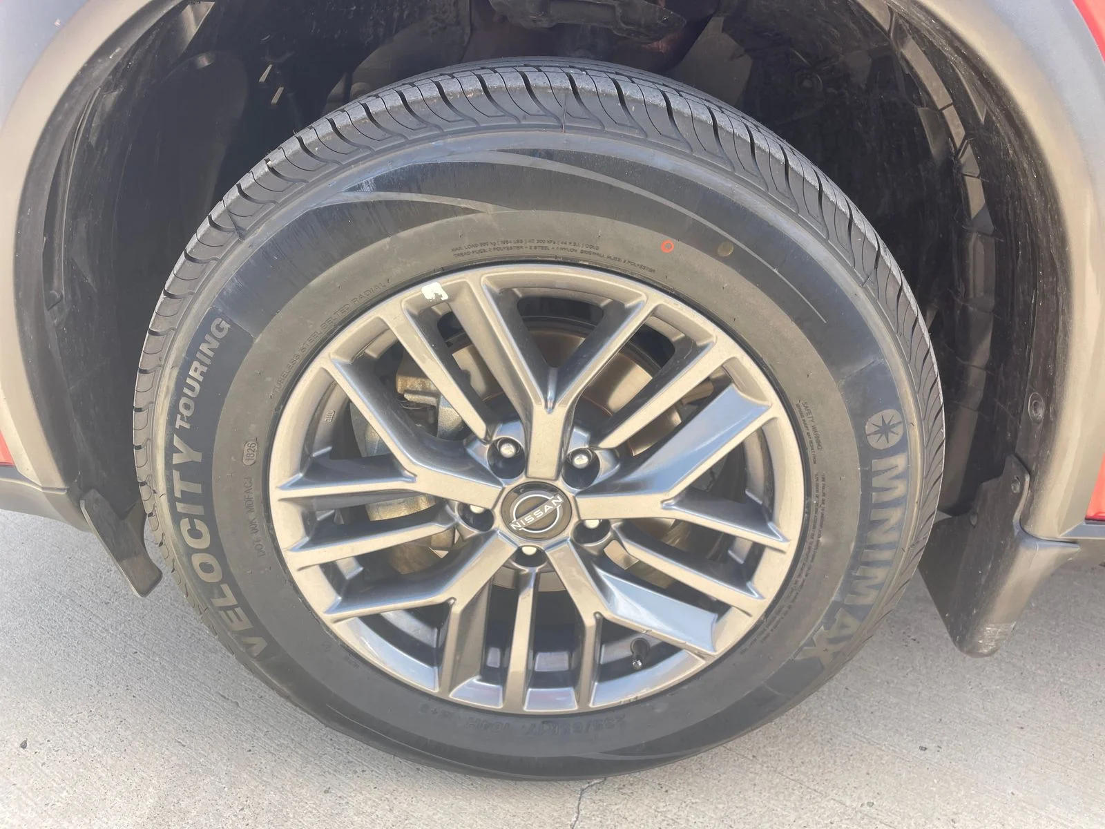 Used 2025 Red Nissan S image 27