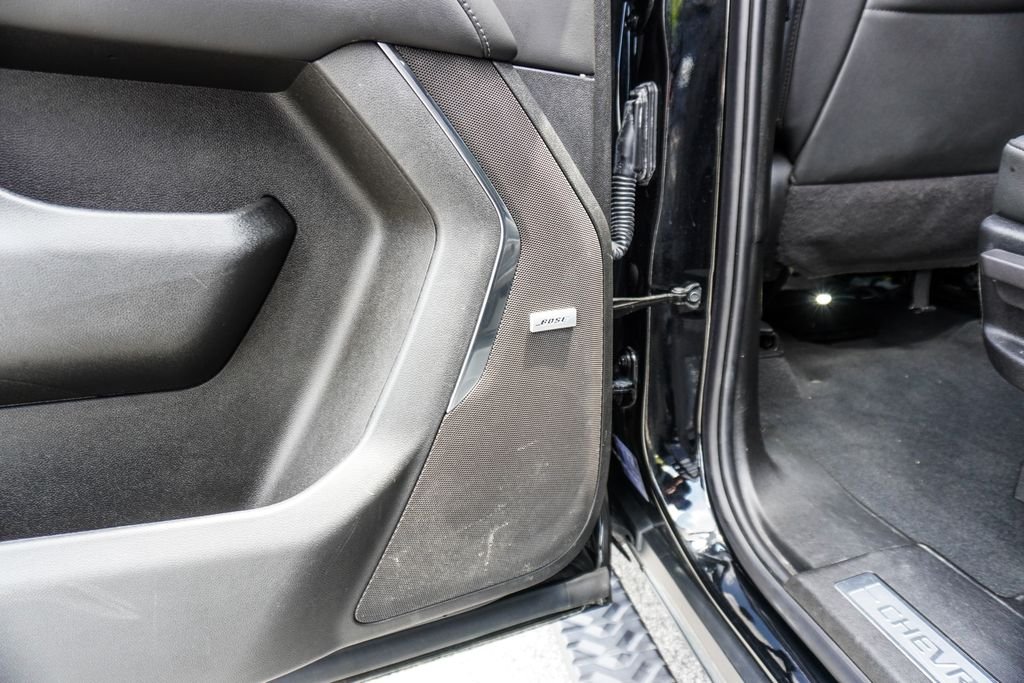 Used 2024 Black Chevrolet Z71 image 9