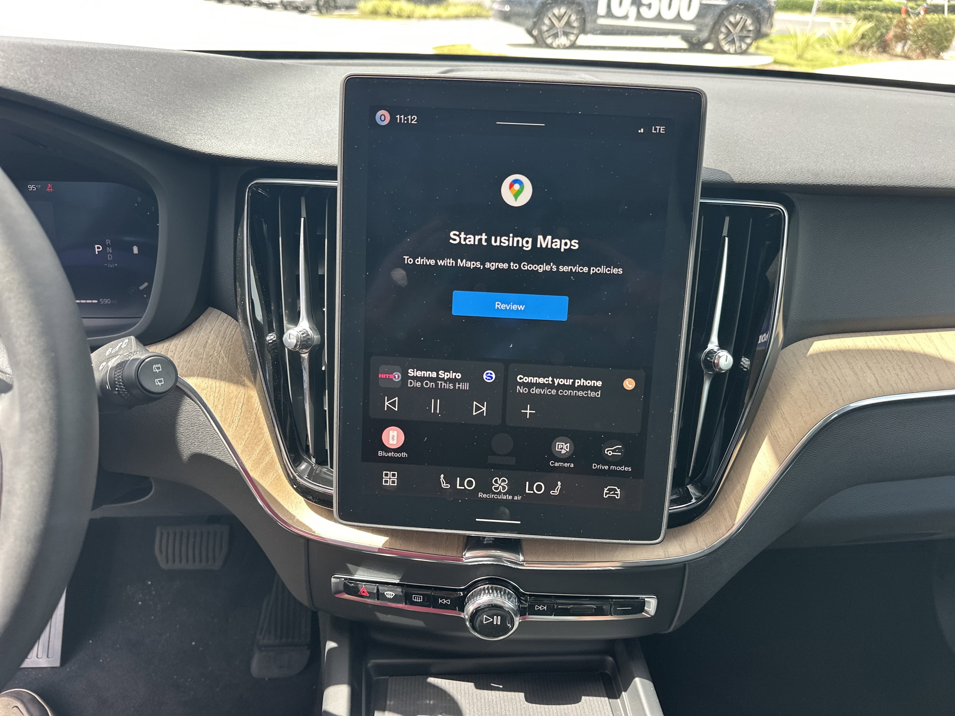 New 2026 Crystal White Volvo Core image 21