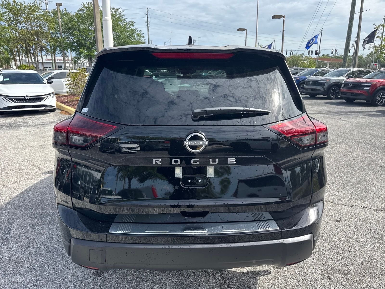 New 2026 Nissan Rogue SV 4D Sport Utility