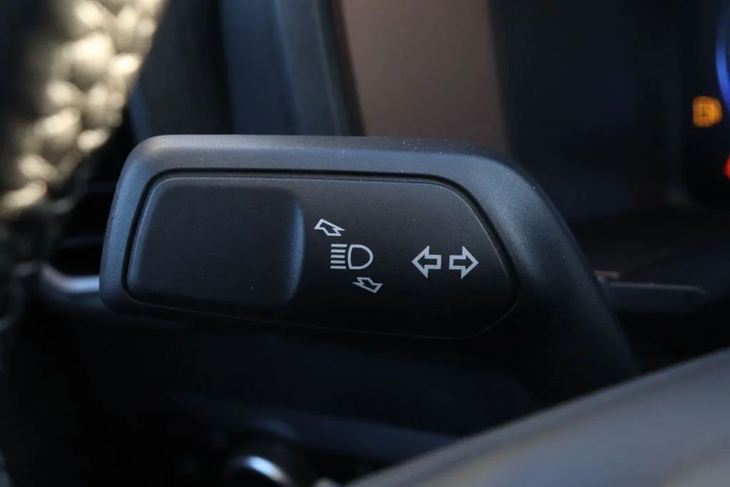 New 2025 Shadow Black Ford Outer Banks® image 27